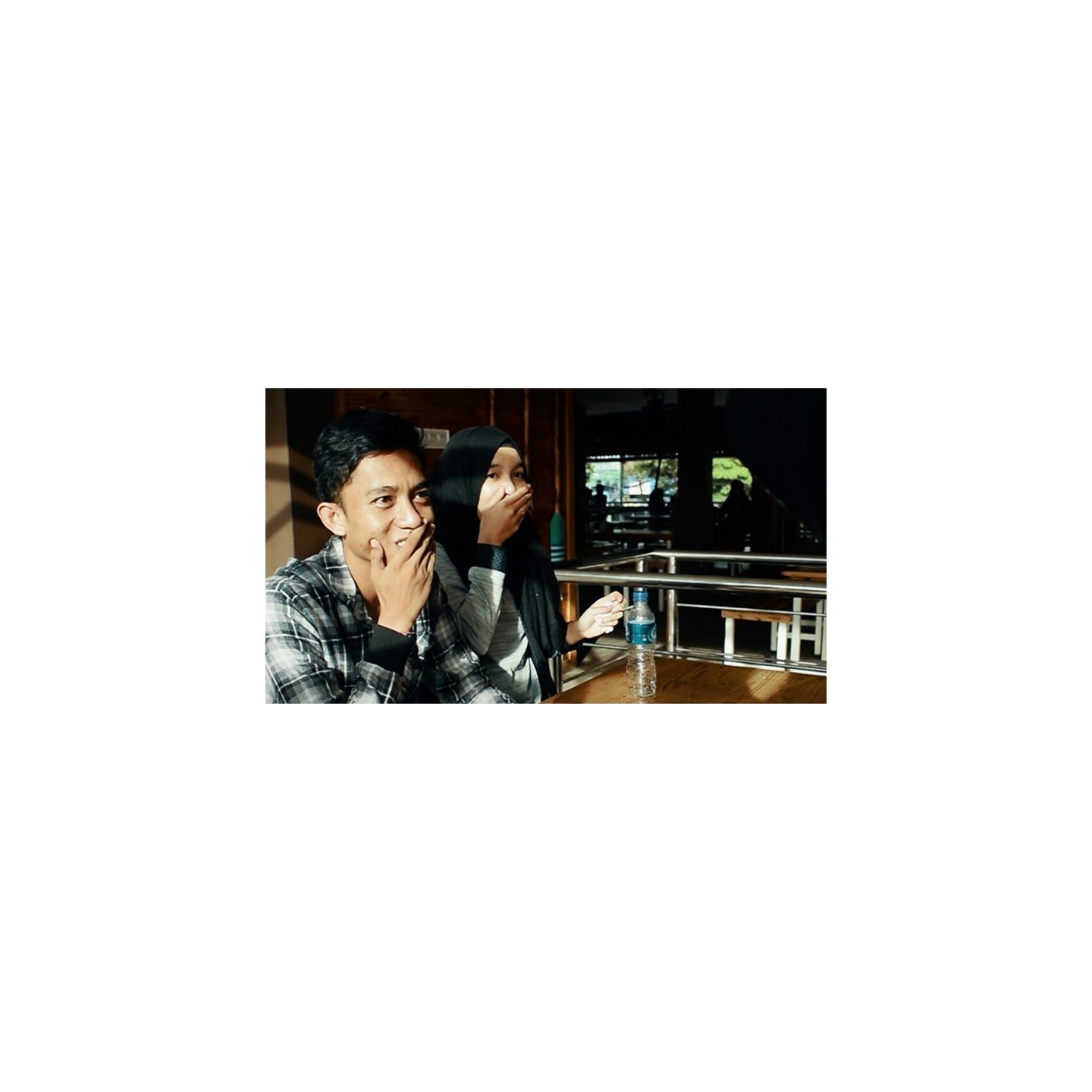 T & R Cigarette by Arie Bhojez video DOWNLOAD