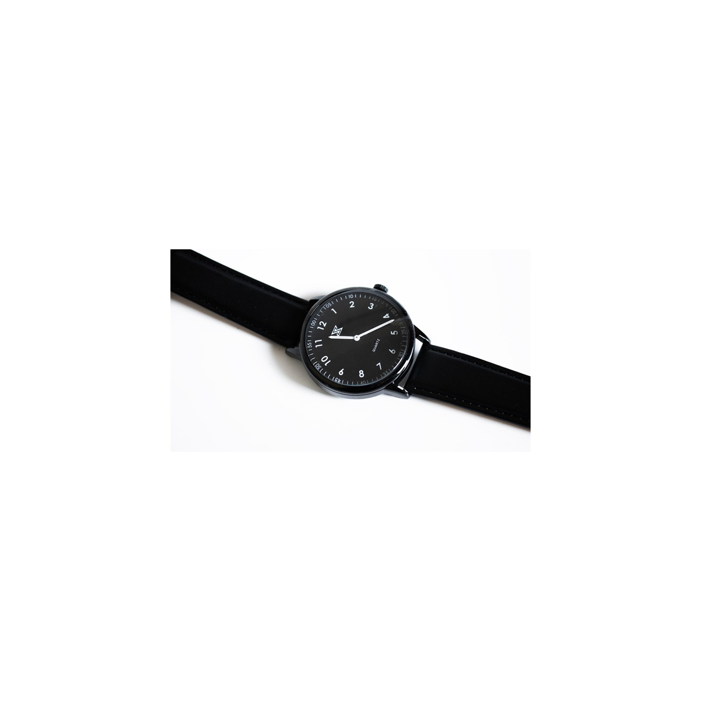 SB Watch 2022 (Black) by András Bártházi and Electricks