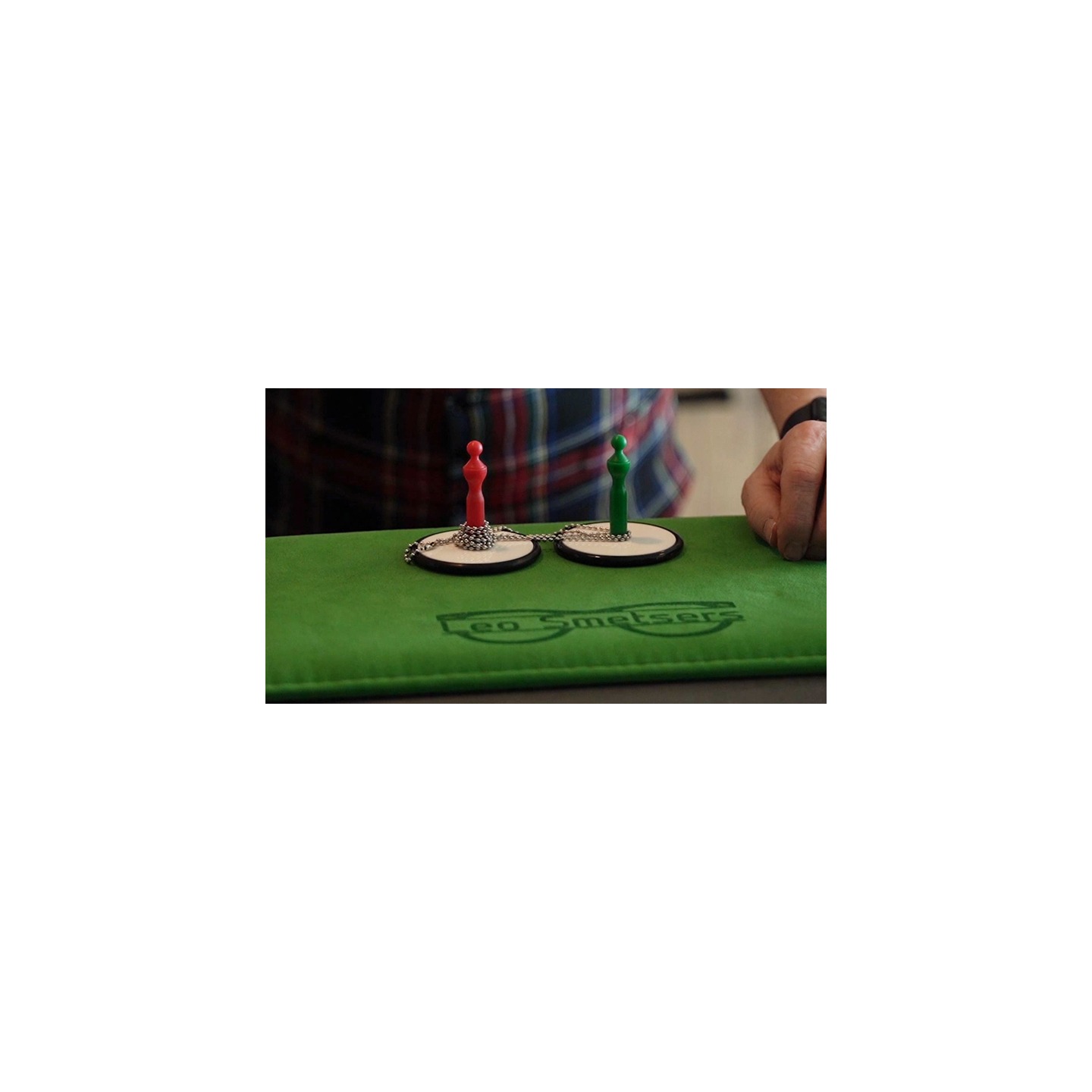 Double Down (Gimmicks and Online Instructions) by Leo Smetsers