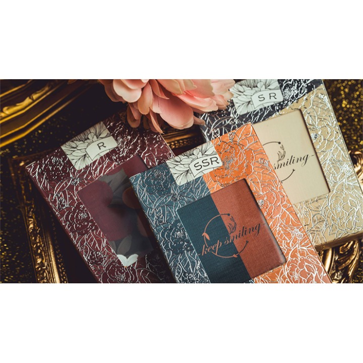 Keep Smiling Playing Cards Collector's Set