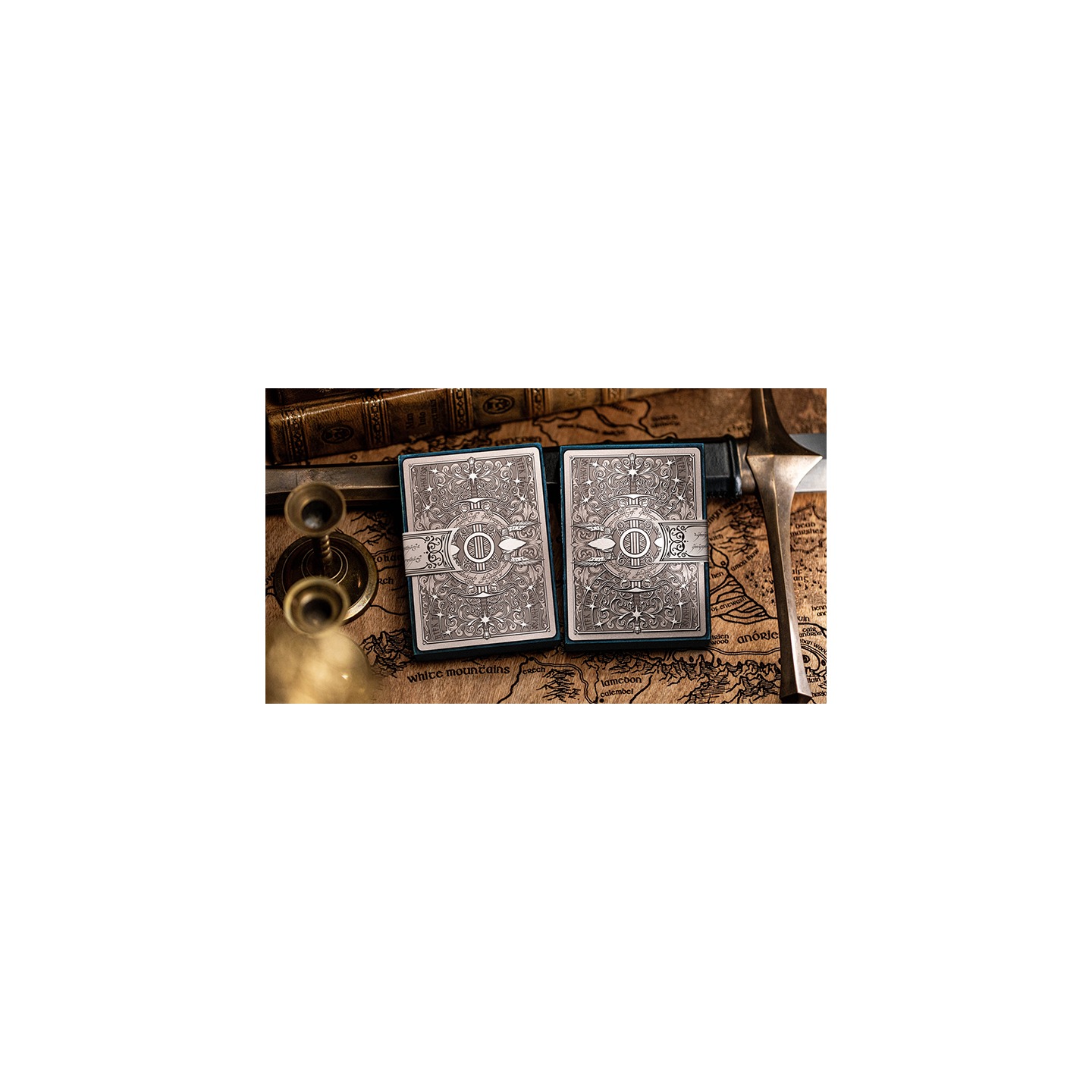 The Lord of the Rings - Return of the King Playing Cards (Foil and Gilded Edition) by Kings Wild