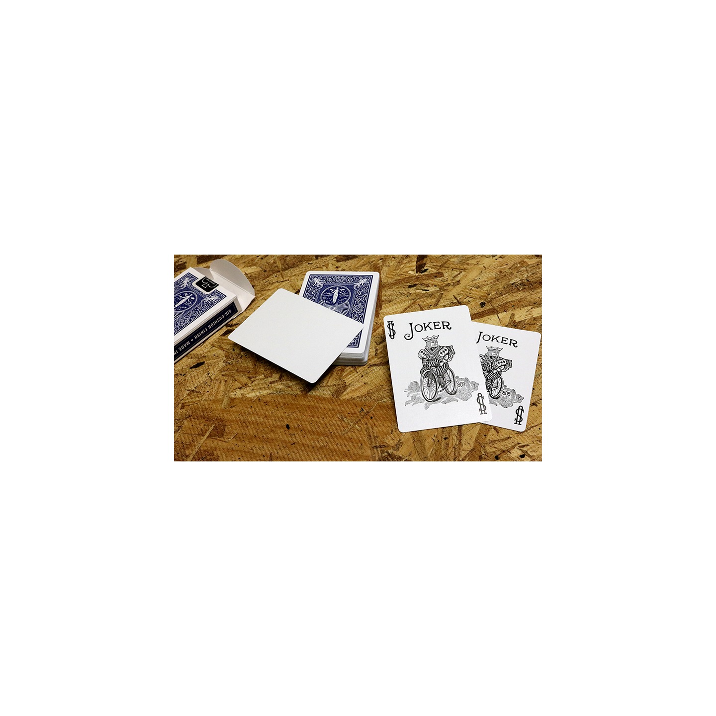 Bicycle Maiden Back (Blue) by US Playing Card Co