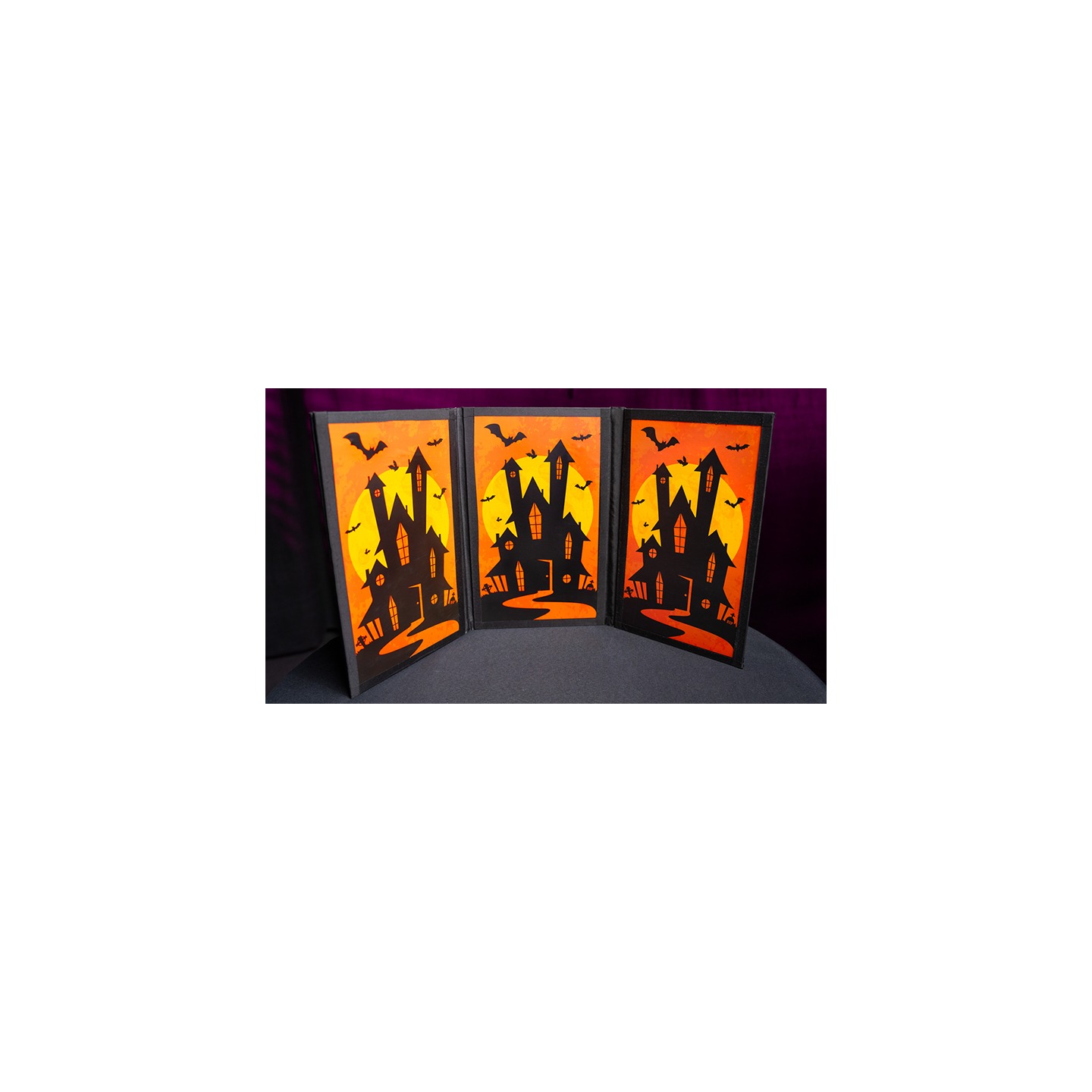Temple Screen (Halloween) by Murphys Magic