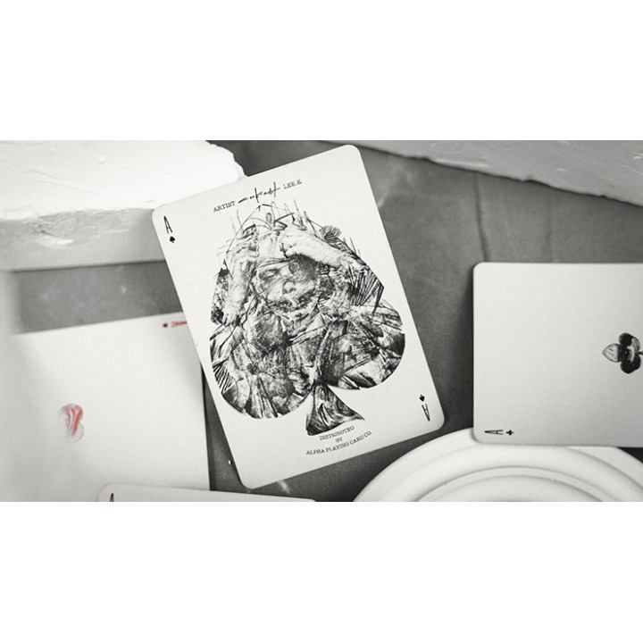 Silent Focus Playing Cards