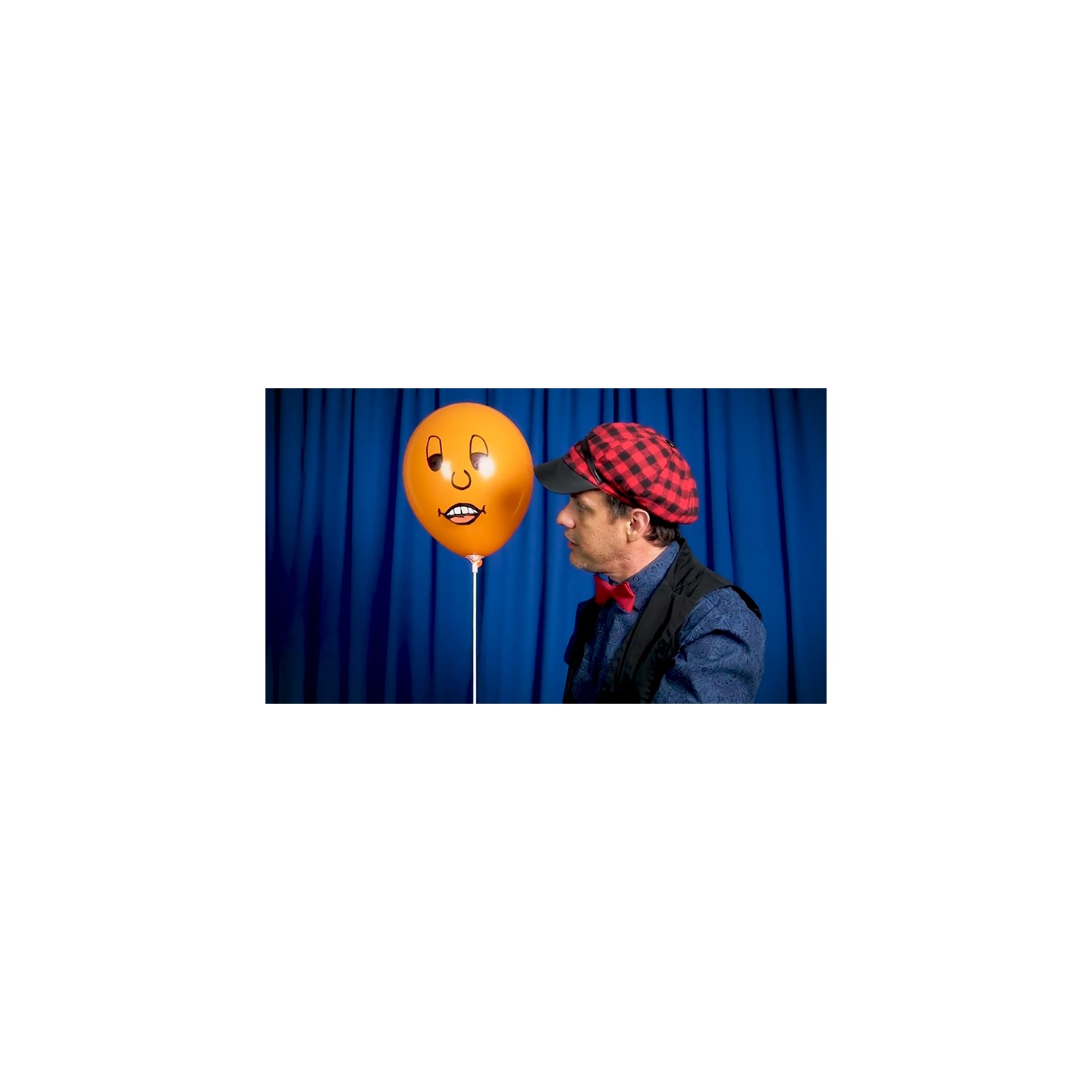 TOON BALLOON by Gustavo Raley