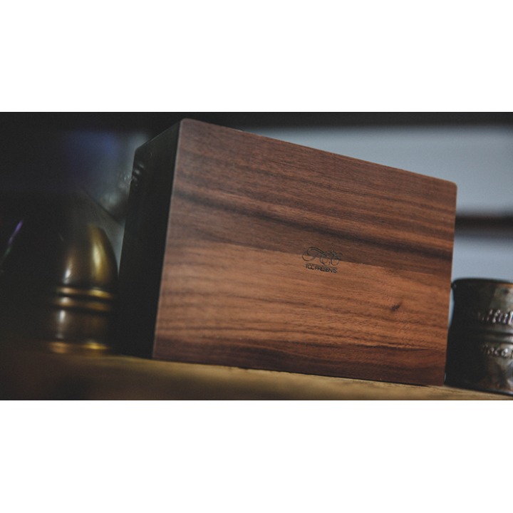 Wooden Playing Cards Cabinet (15 Deck Case) by TCC