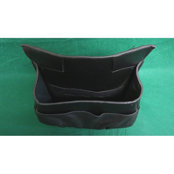 BUSKER POUCH by The Ambitious Card
