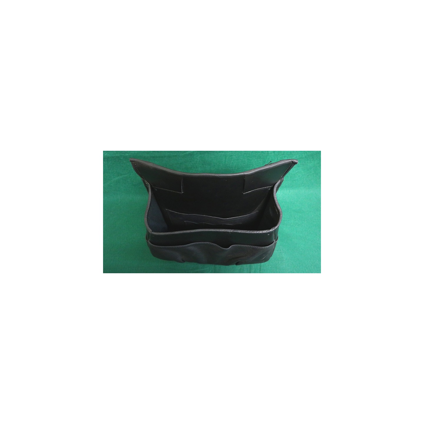 BUSKER POUCH by The Ambitious Card