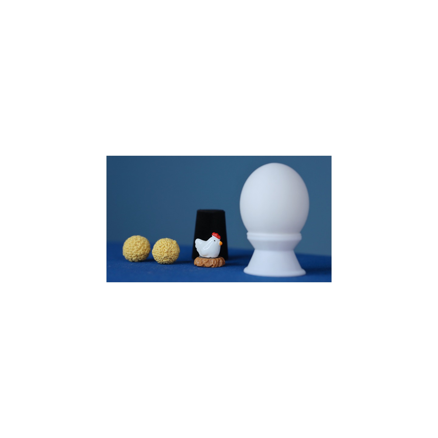 Chop Egg by Jeki Yoo (Gimmicks and Online Instructions)