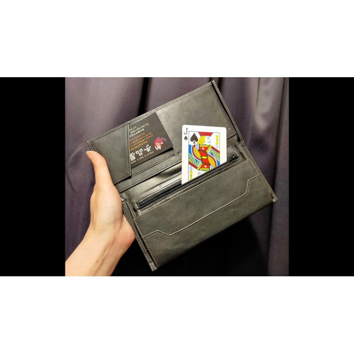 Bendix Bombshell Wallet by Tejinaya