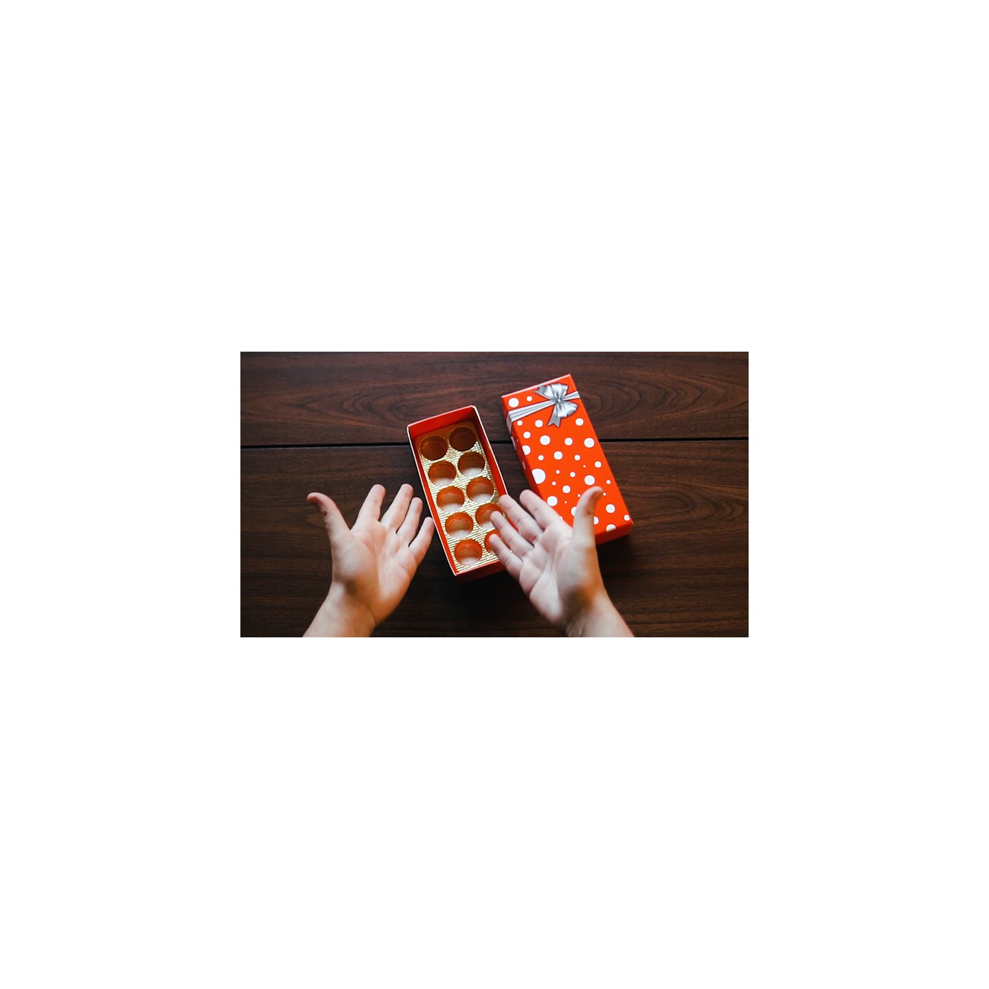 BonBon Box by George Iglesias and Twister Magic (Red Box)