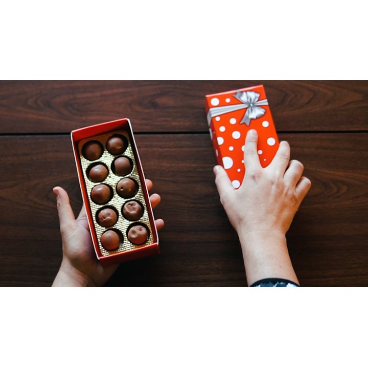 BonBon Box by George Iglesias and Twister Magic (Red Box)