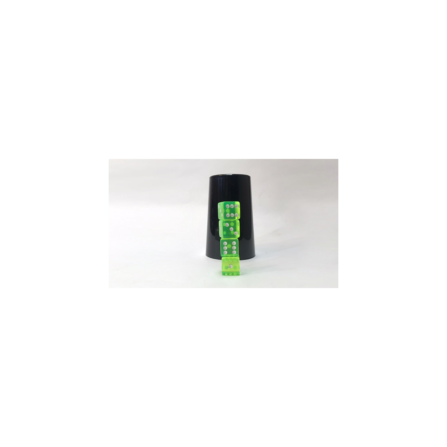 Dice Stacking Cup Pro (Gimmicks and Online Instructions) by Bazar de Magia