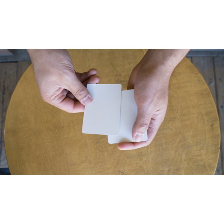 TURN (Gimmicks and Online Instructions) by Peter Pellikaan