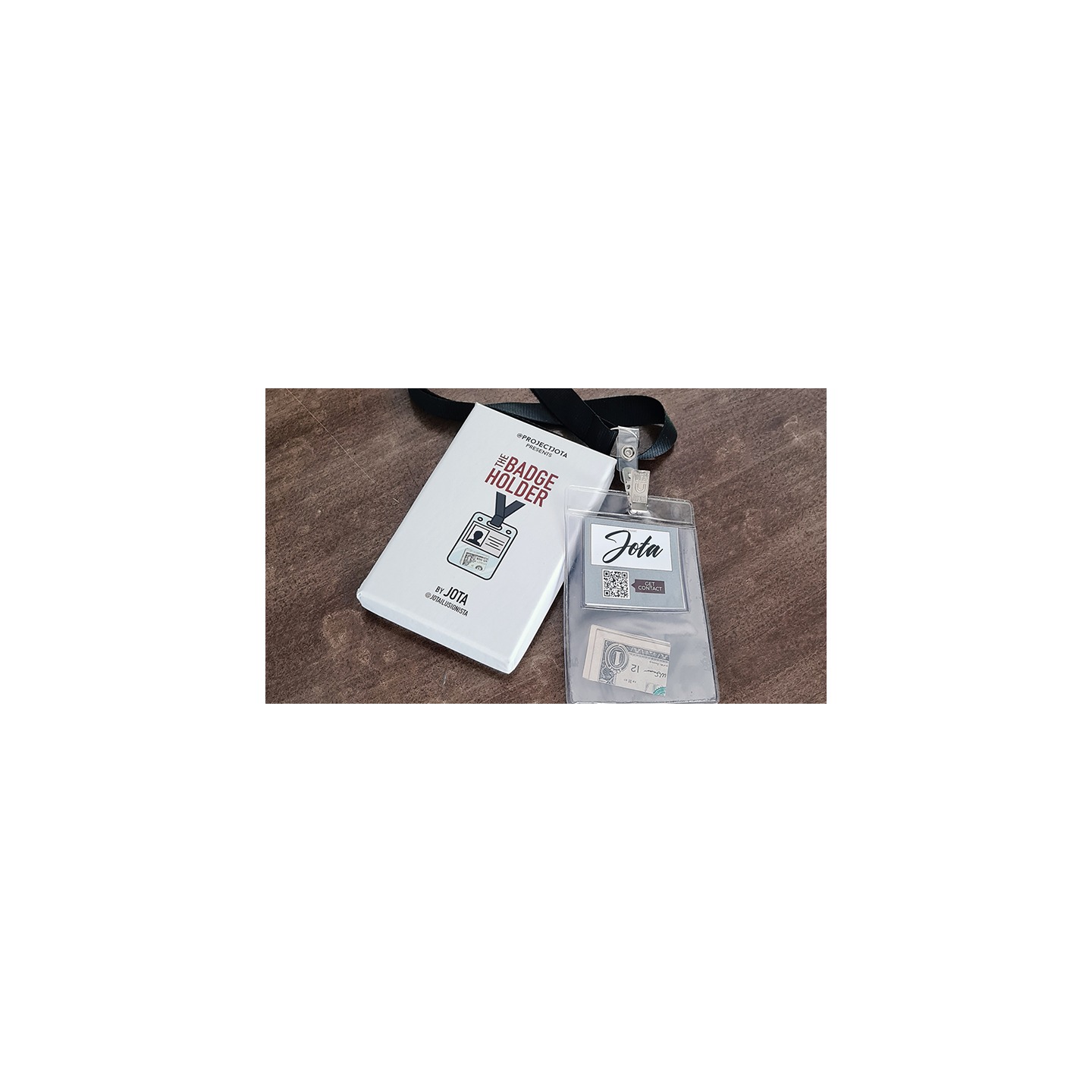 BADGE HOLDER (Gimmick and Online Instructions) by JOTA