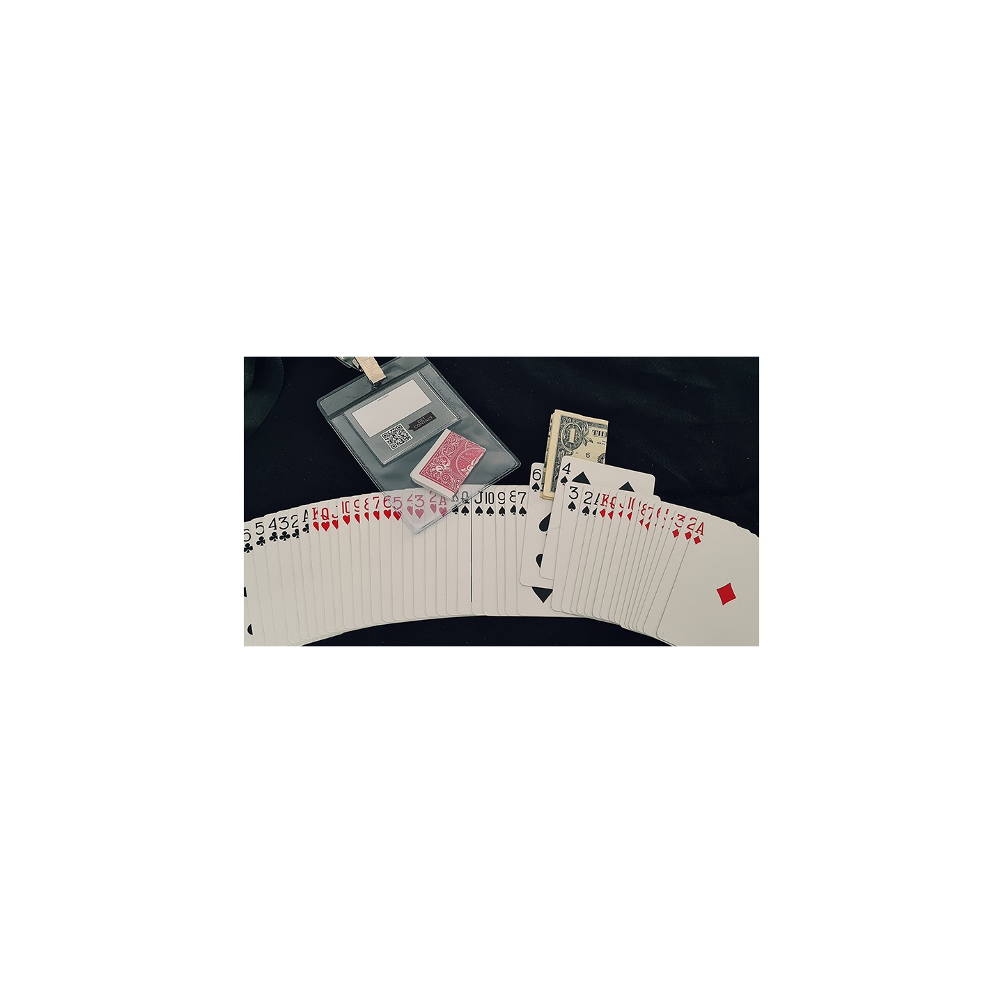 BADGE HOLDER (Gimmick and Online Instructions) by JOTA