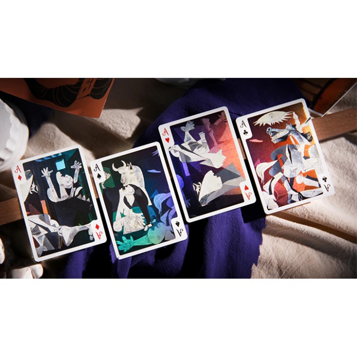 Picasso Standard Edition Playing Cards by 52 MUSÉE