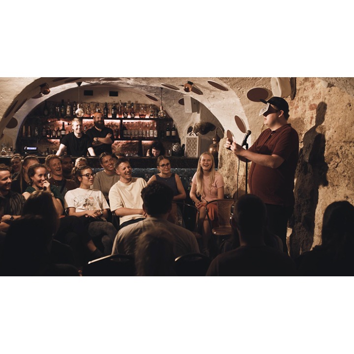 Mortenn's Jumbo Card Trick by Mortenn Christiansen