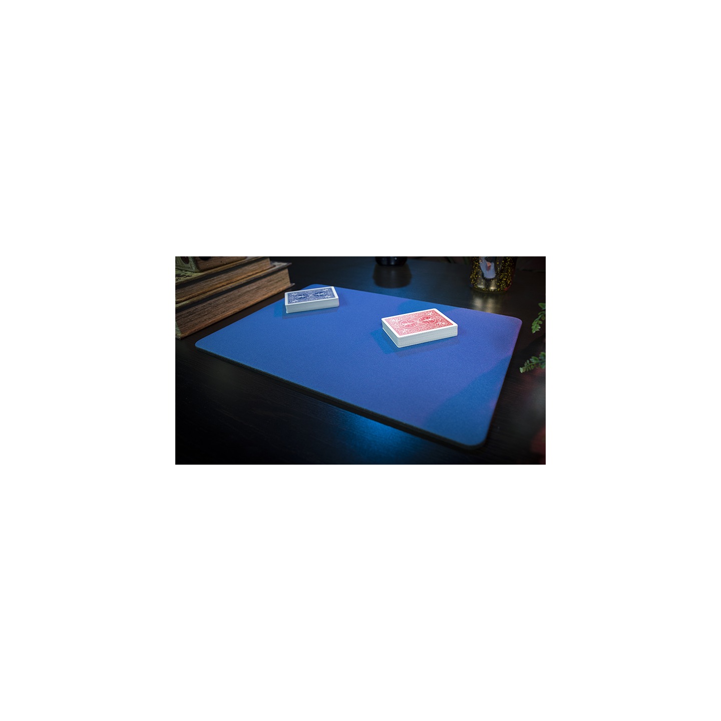 Standard Close-Up Pad 11X16 (Blue) by Murphy's Magic Supplies