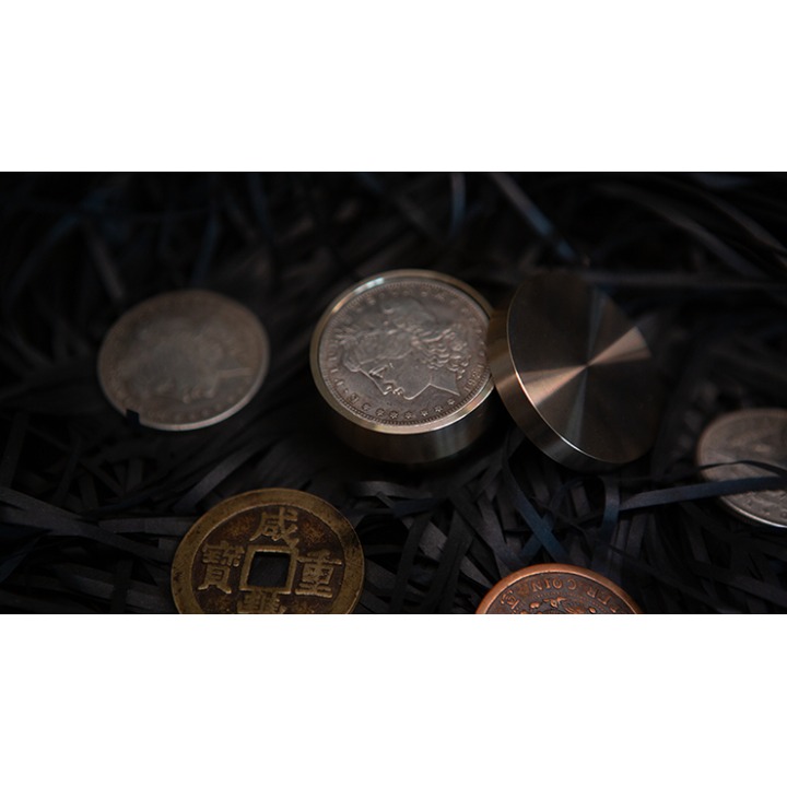 ECHO BOX (Morgan Dollar) by Menzi Magic