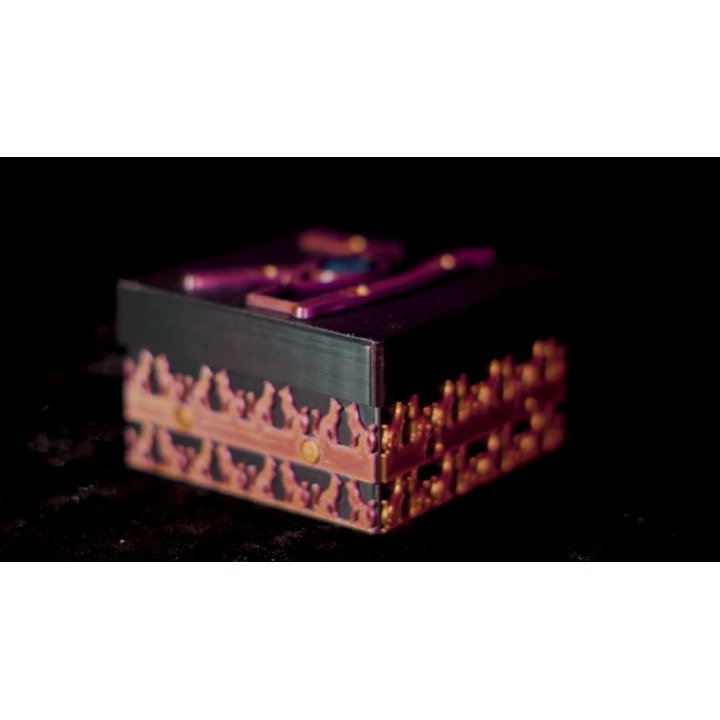 Horus Box by Pierre Velarde