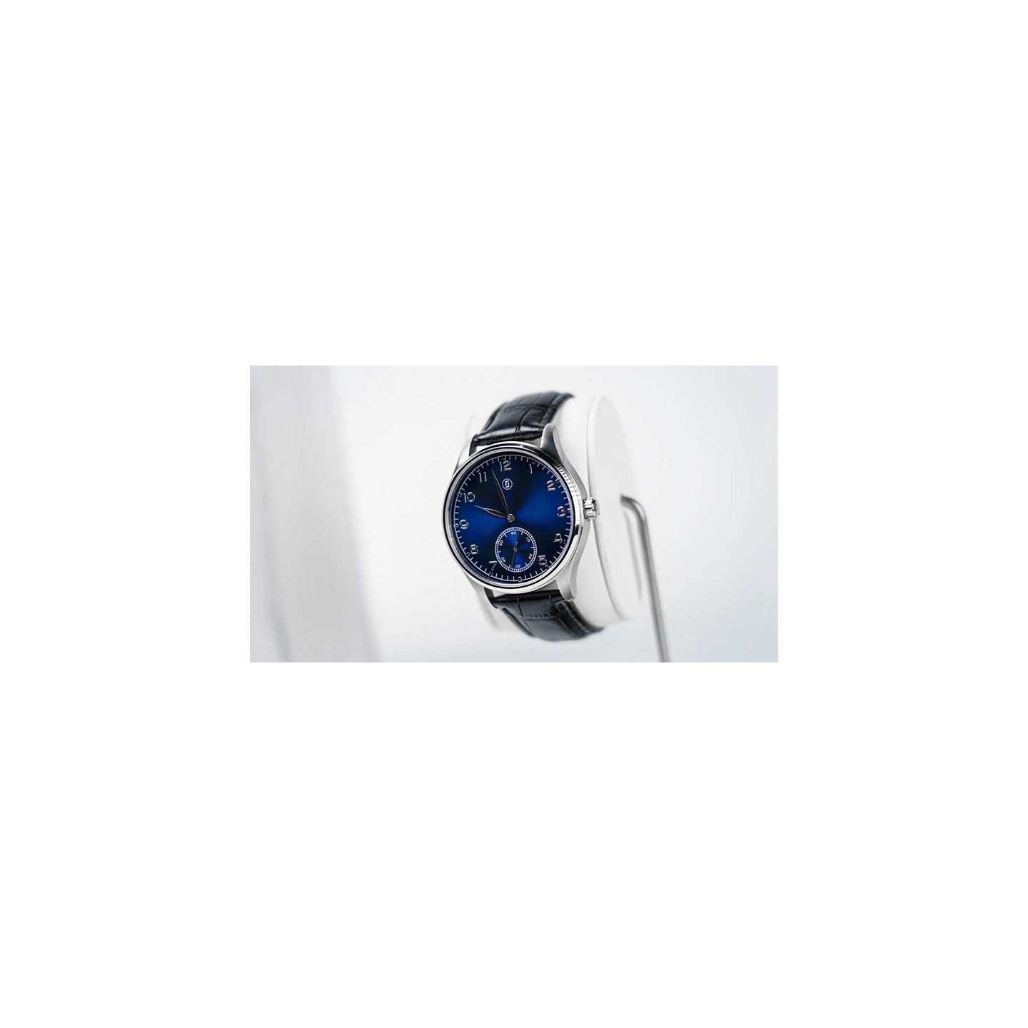 Watch (Blue) by PITATA MAGIC