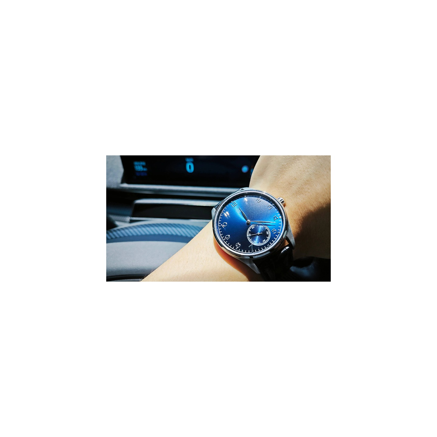 Watch (Blue) by PITATA MAGIC