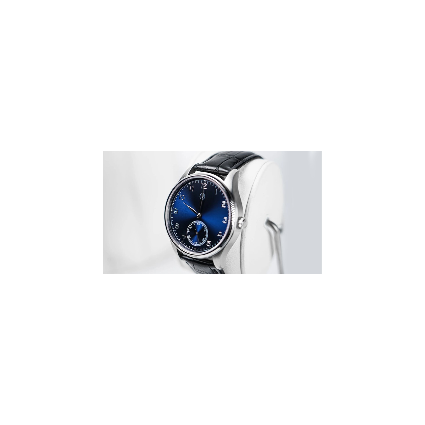 Watch (Blue) by PITATA MAGIC