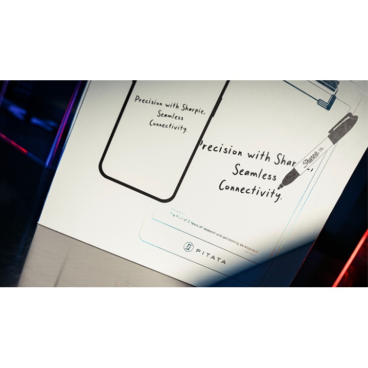 Smart Clipboard (Black) by Pitata Magic