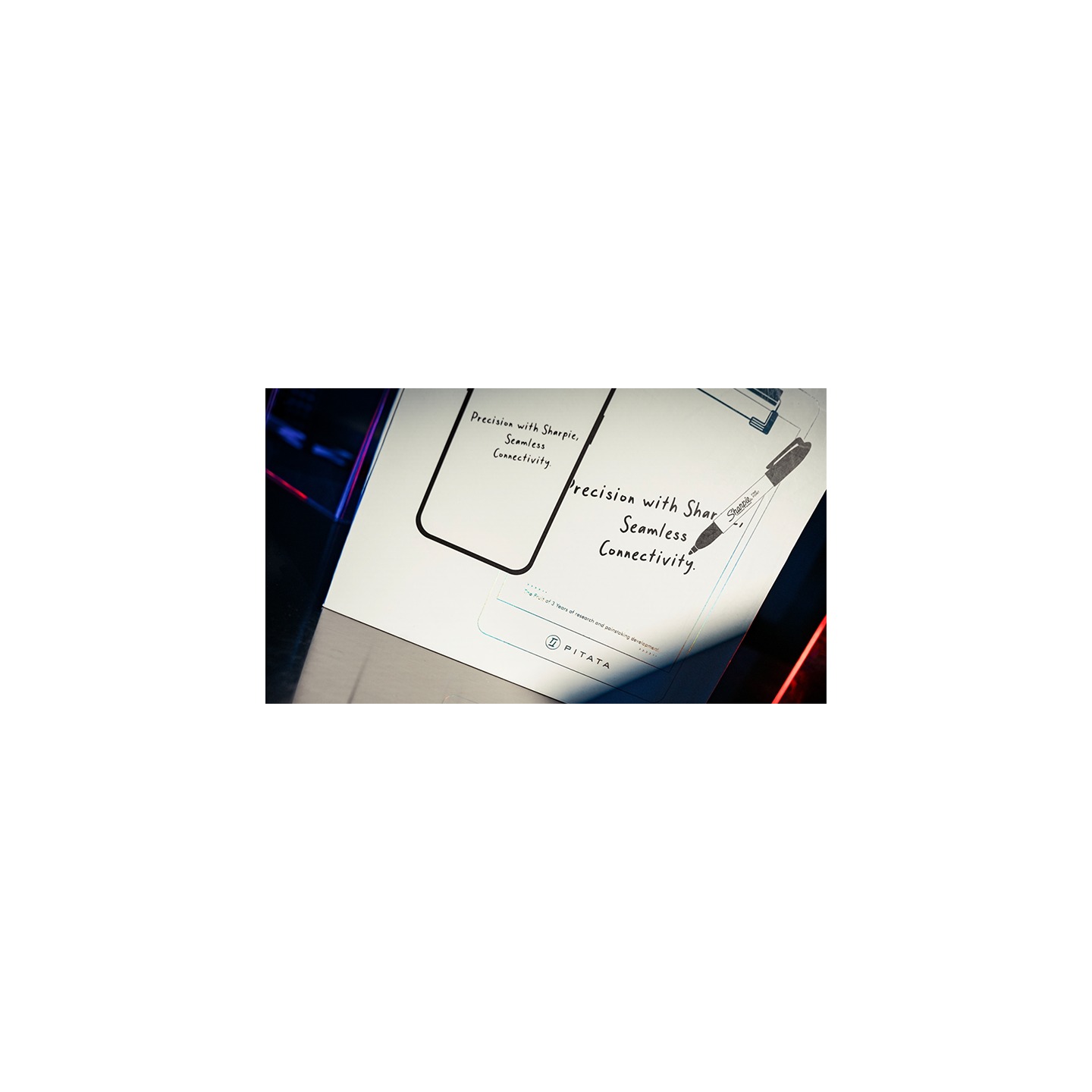 Smart Clipboard (Black) by Pitata Magic