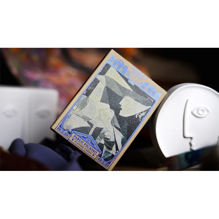 Picasso Standard Edition Playing Cards by 52 MUSÉE
