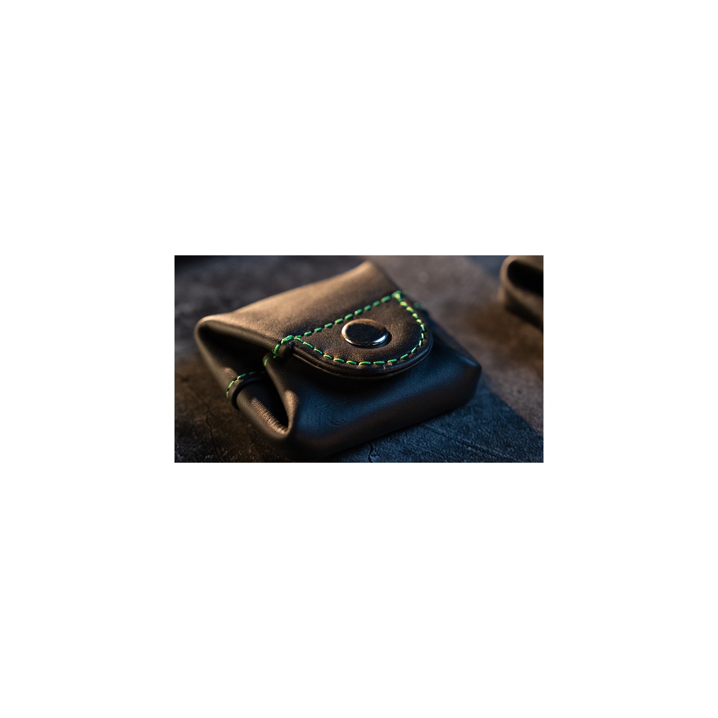 COLOR CODE COIN PURSE GREEN by Bob Kohler
