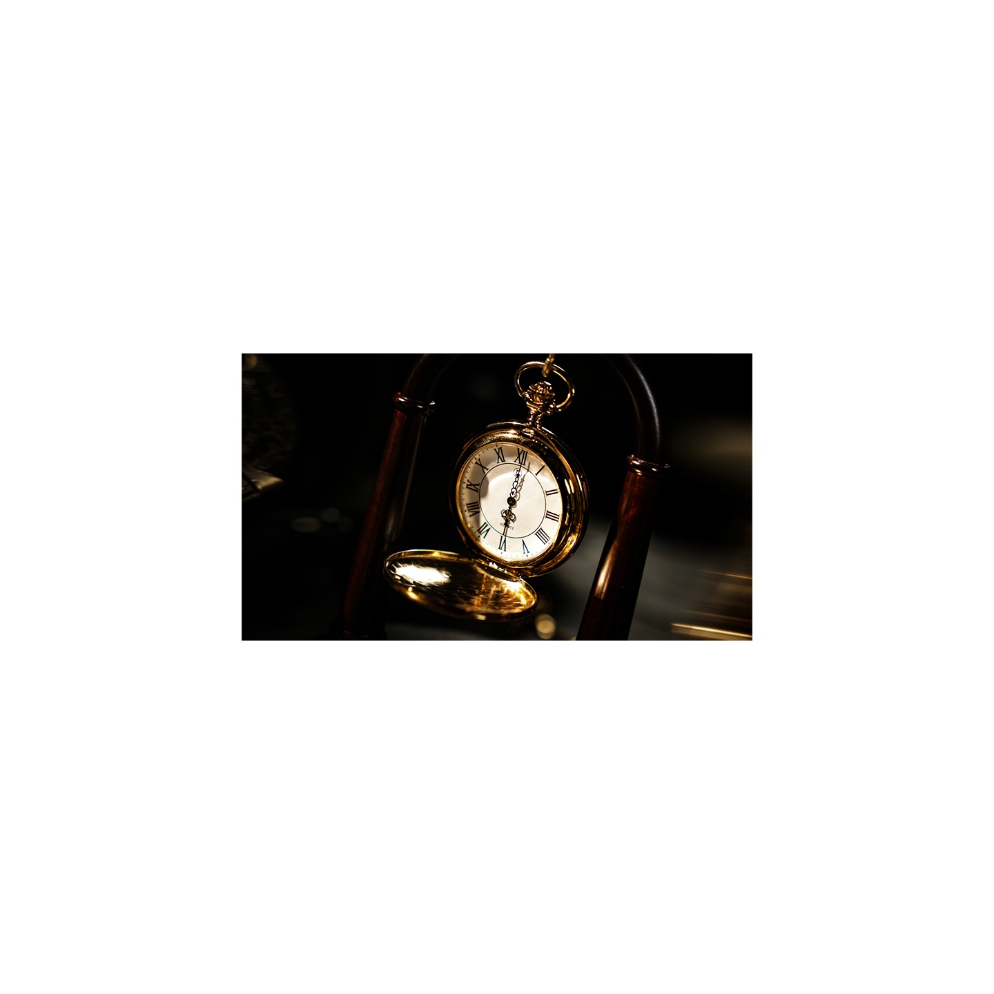 Pocket Watch by PITATA MAGIC