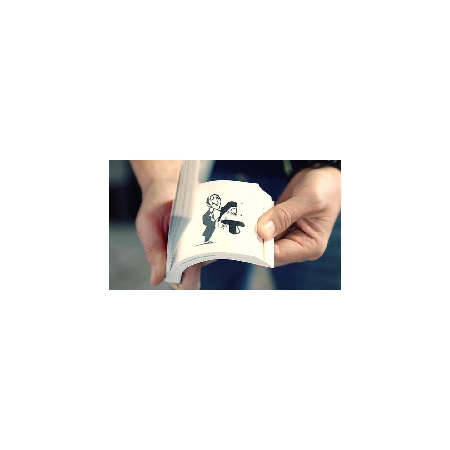 FLIP BOOK MAGICIAN (Gimmick and Online Instructions) by JOTA