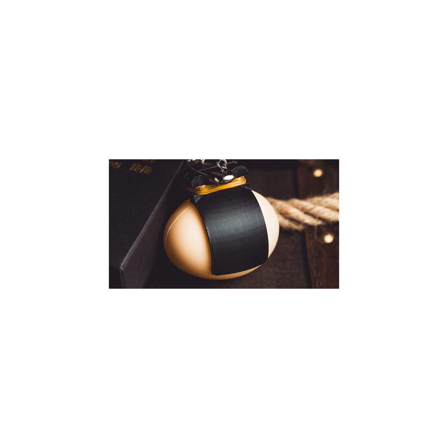 L Holder (Single Ball) by Long Long & Bacon Magic