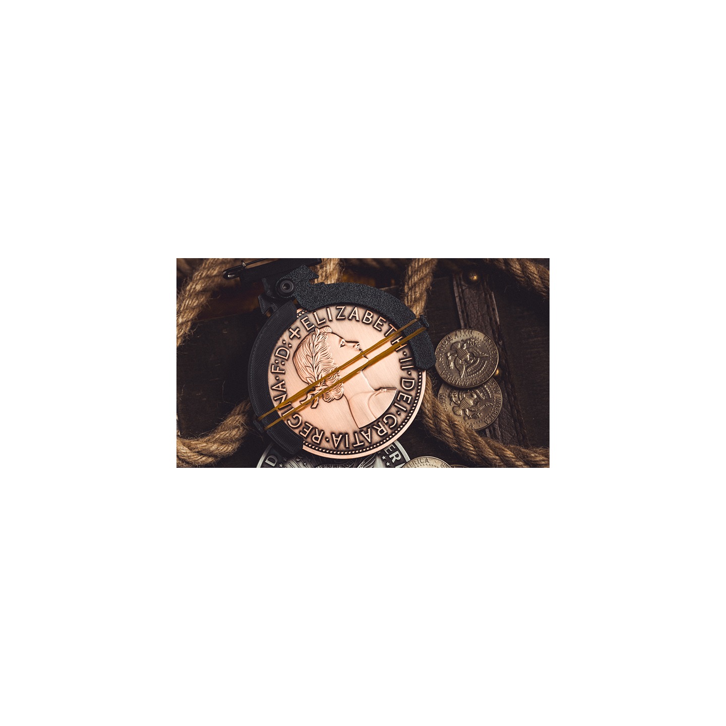 L Holder (Single Jumbo Coin 2.7"-3.2") by Long Long & Bacon Magic