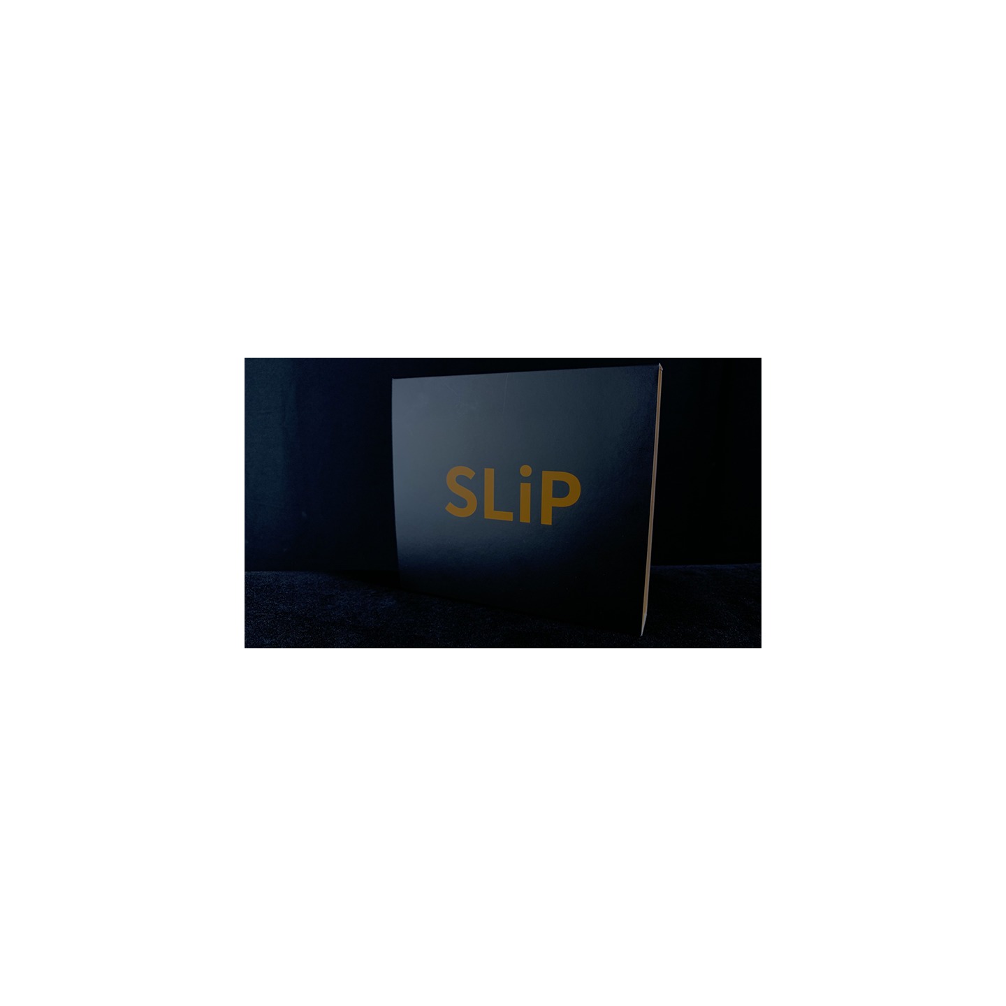 Starheart presents Slip Black (Gimmicks and Online Instruction) by Doosung Hwang