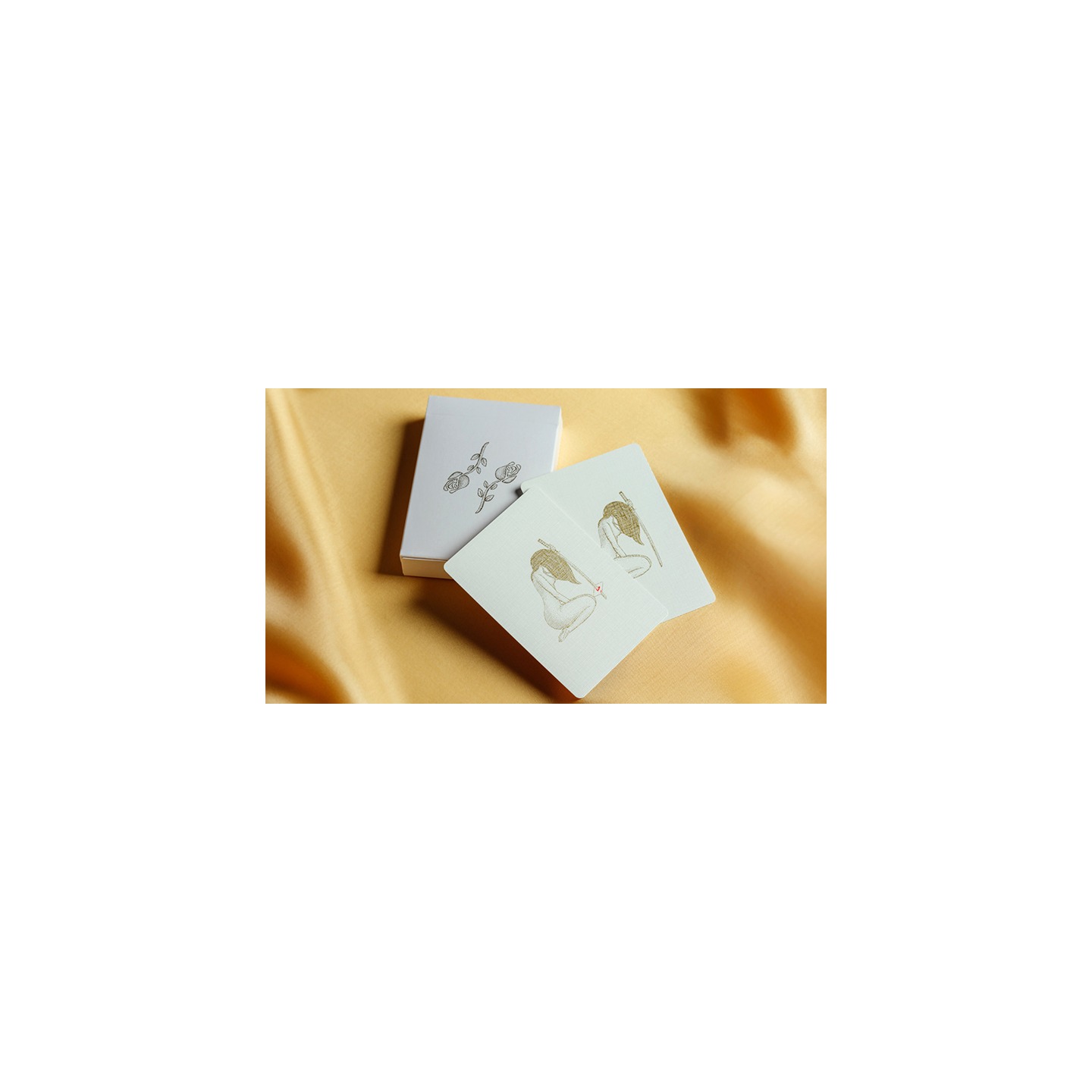 Innocence (Gold Foil Edition) Playing Cards