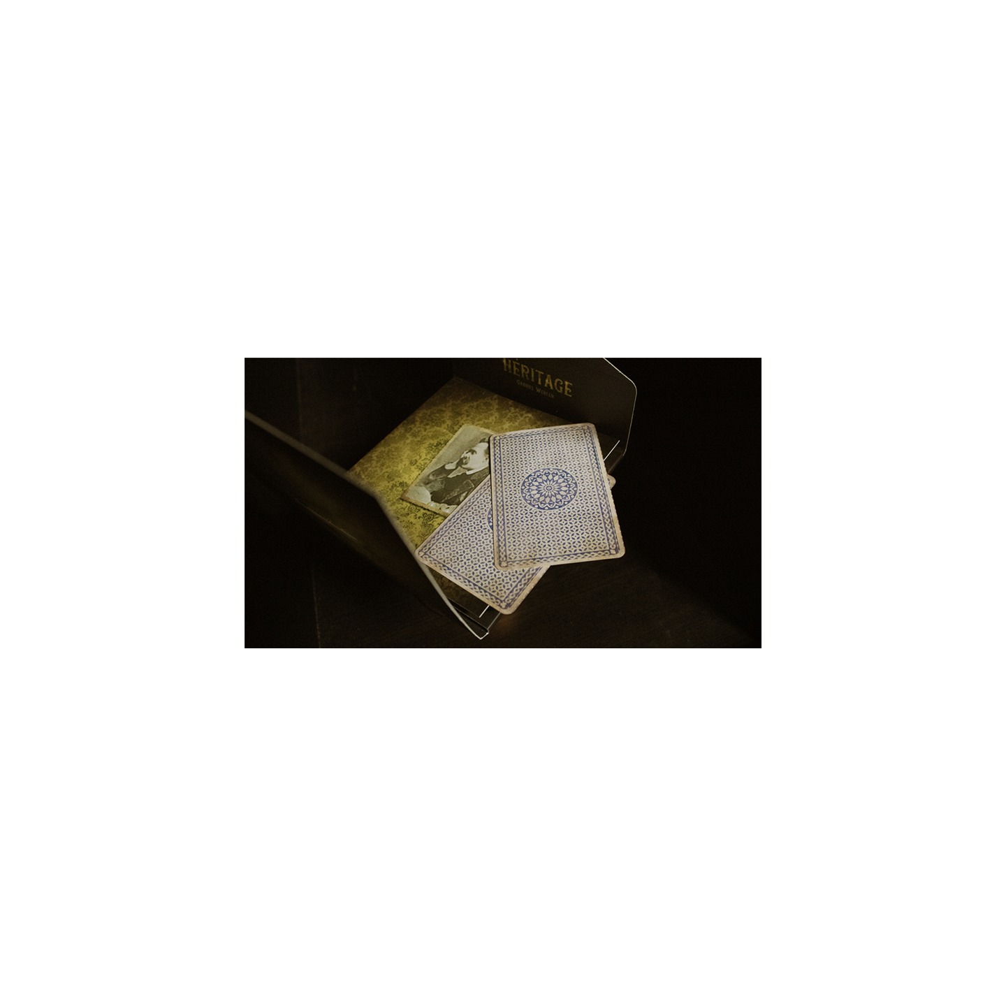 Heritage (Gimmicks and Online Instructions) by Gabriel Werlen & Marchand de trucs & Mindbox