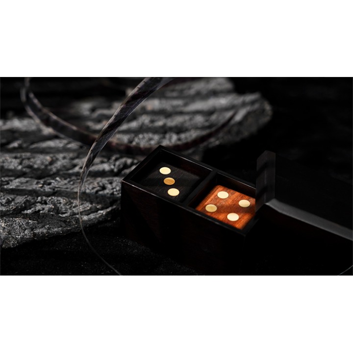Classicho Hearken Dice by TCC