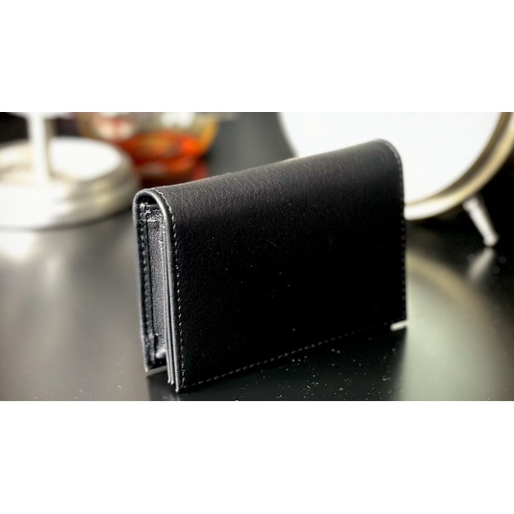 The Lookout Wallet 2.0 by Paul Carnazzo