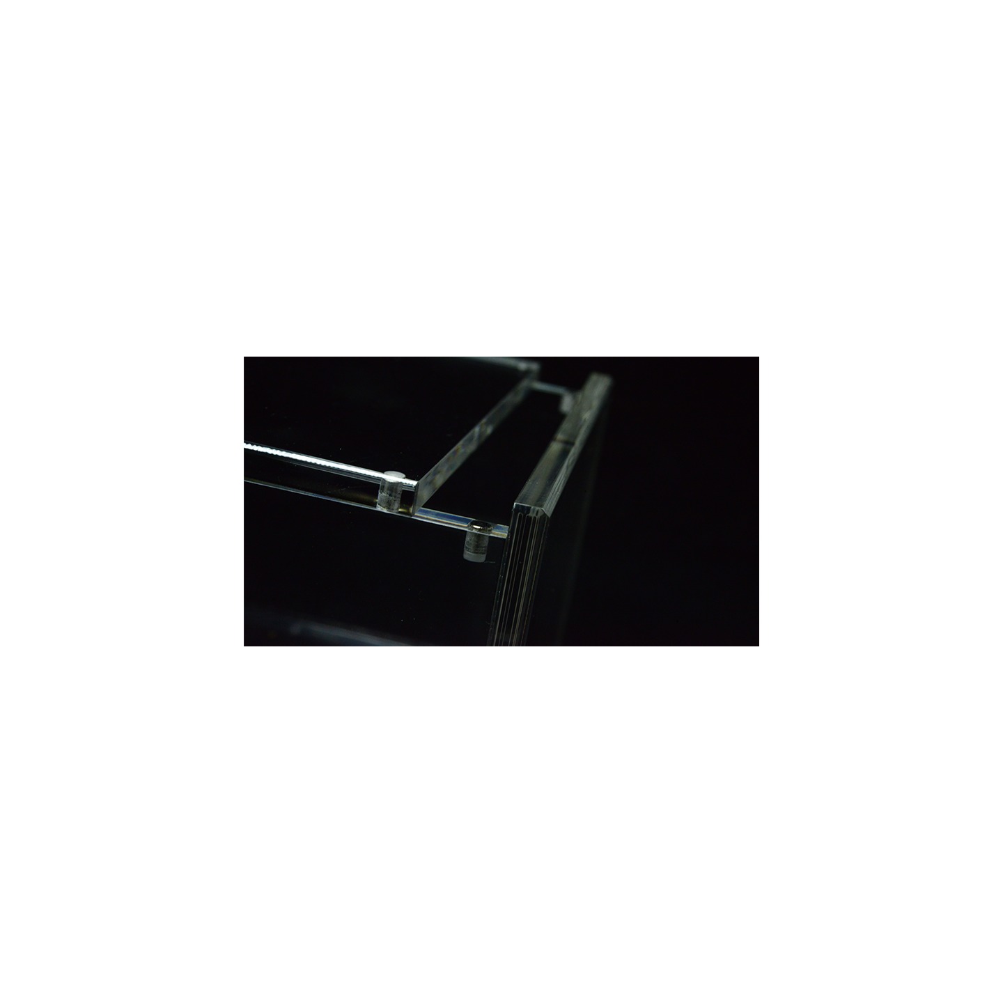 Carat X12 (Holds 12 Decks)