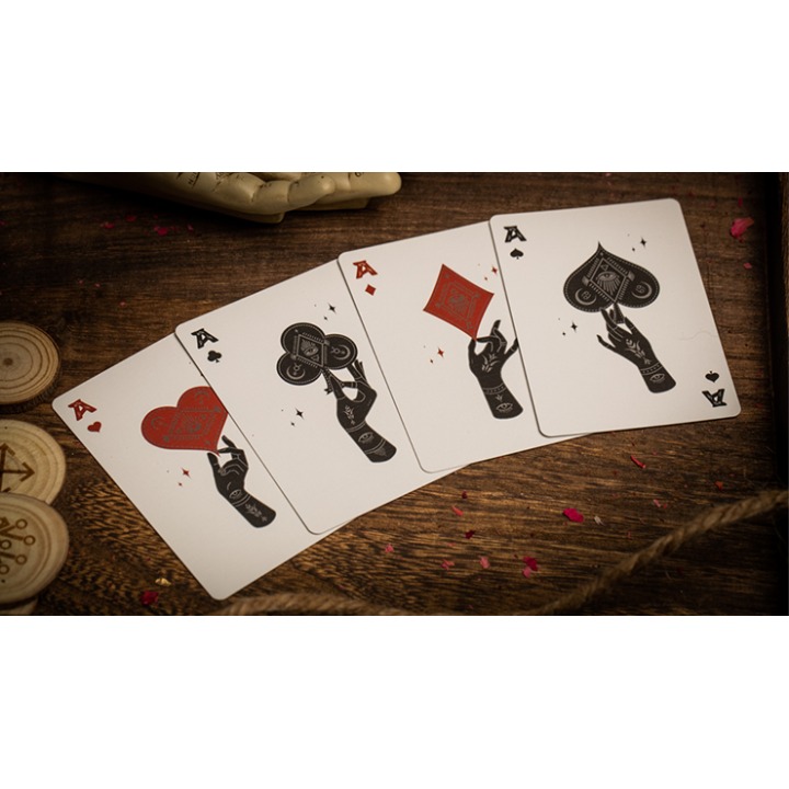 Palmistry (Silver Sable) Playing Cards