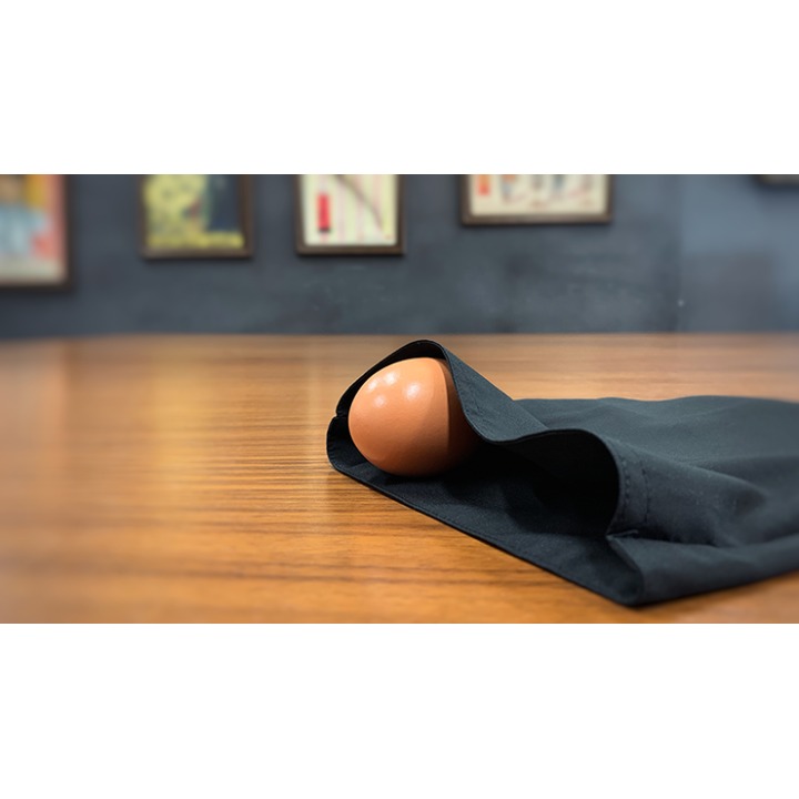 EGG BAG BLACK by Bacon Magic