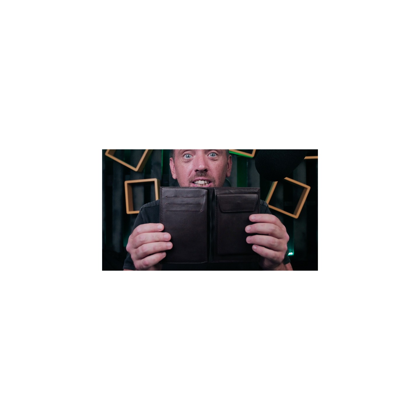E Wallet BLACK by Matthew Wright