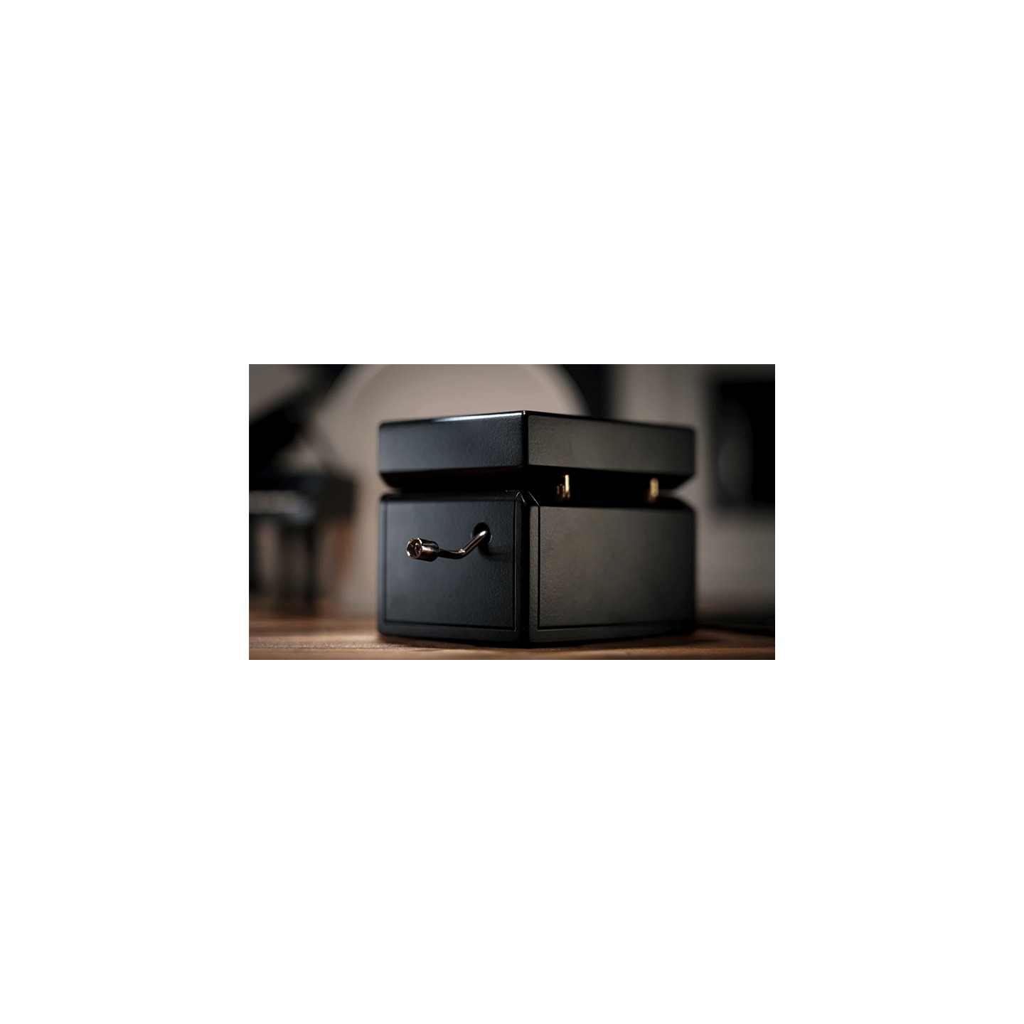 Music Box by Colin Underwood and TCC Magic