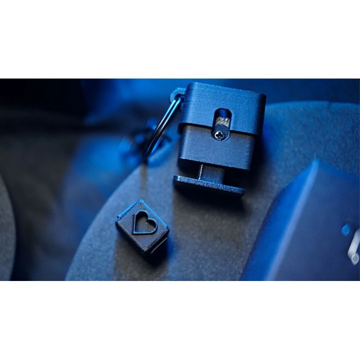 The EDC Holder by Mai Bro & TCC Magic
