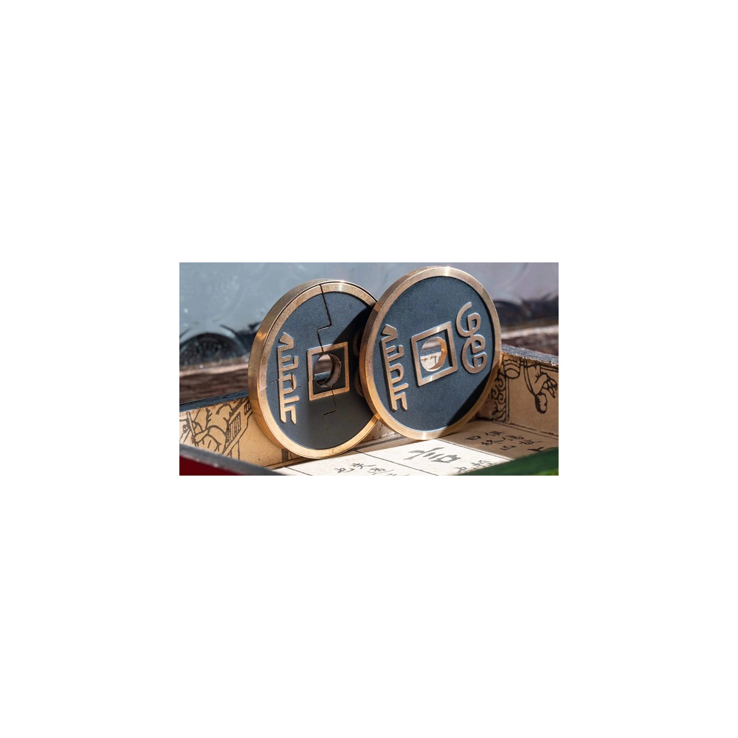 Wormhole Coin (Black) by N2G