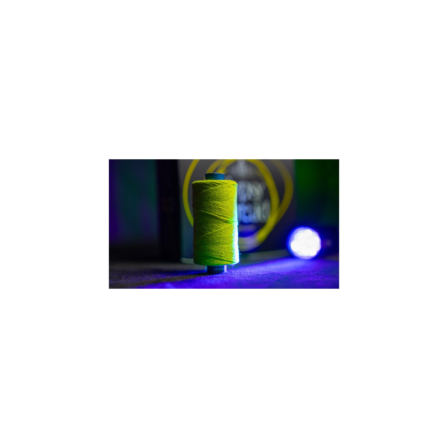 WGM GYPSY THREAD (UV GLOW) by Murphy's Magic