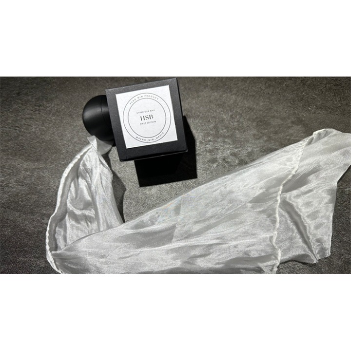 Hyper Silk Ball by Peng Min & Storm Creative (Black)